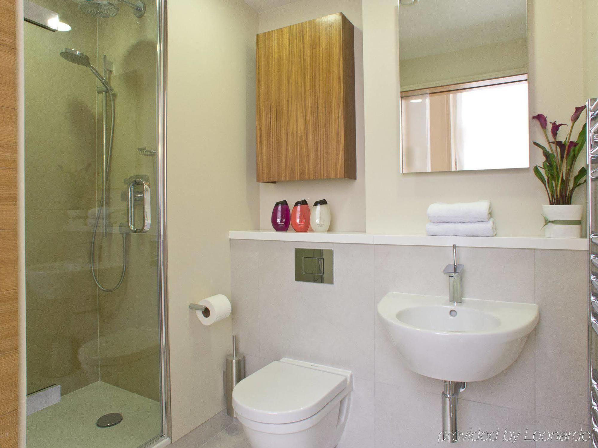 Suffolk Lane By Bridgestreet Apartment