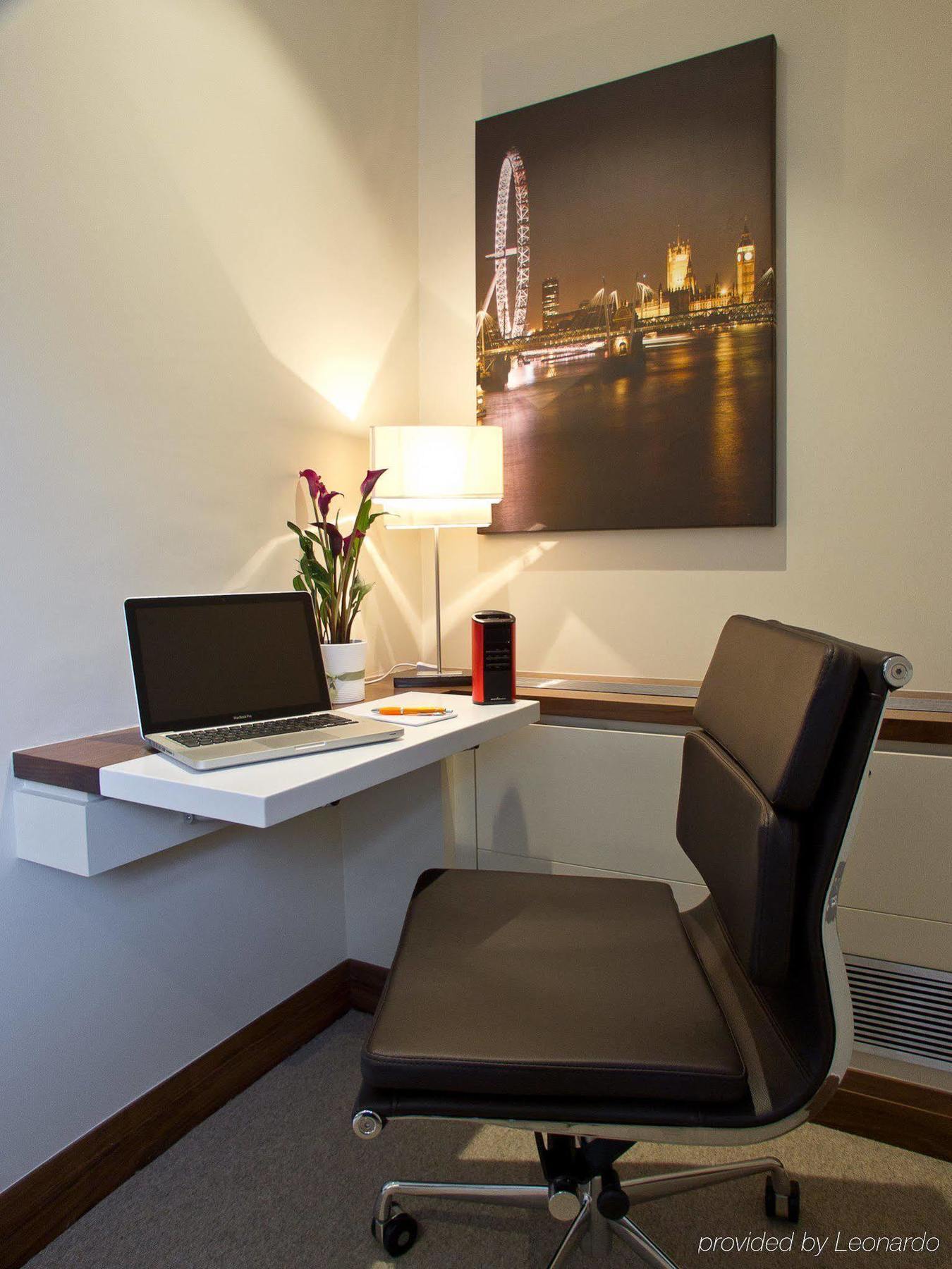 Apartment Suffolk Lane By Bridgestreet London
