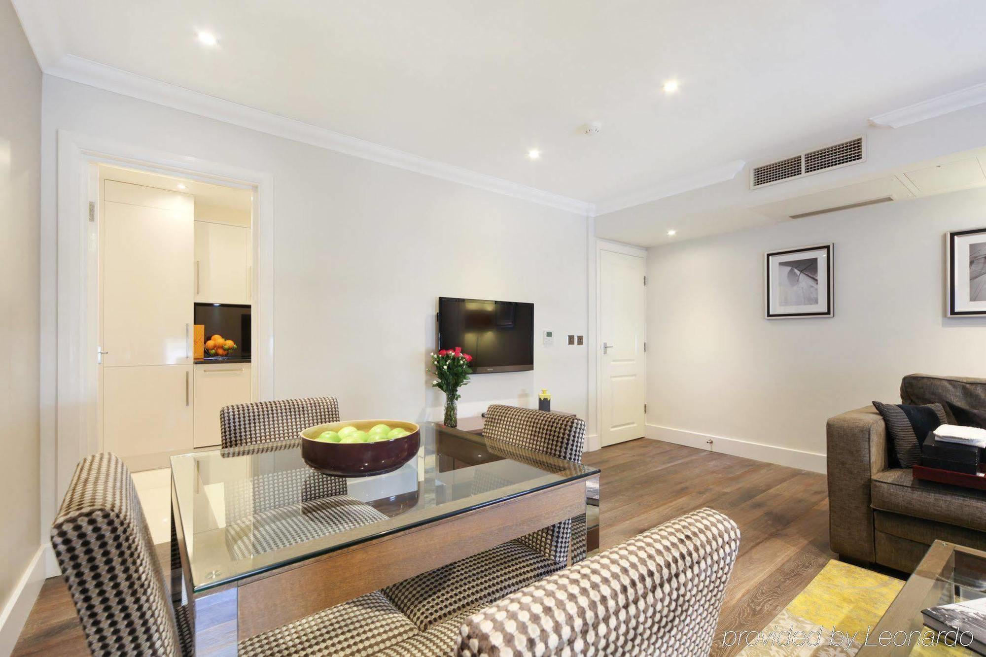 Ashburn Court Aparthotel