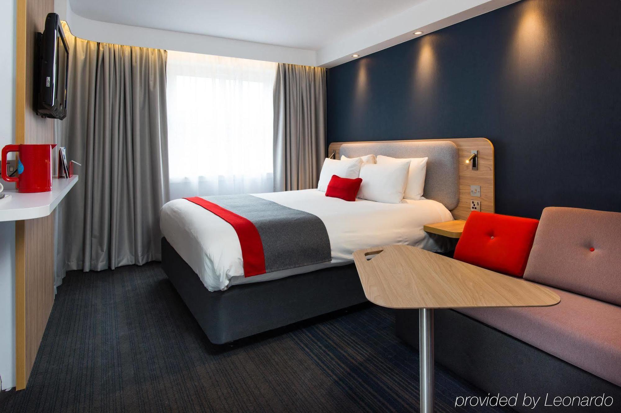 Holiday Express London-hammersmith By Ihg Hotel London