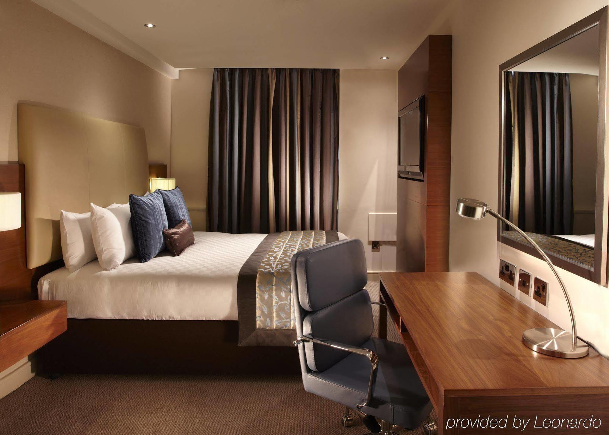 Thistle Trafalgar - Leicester Square Hotel 4*