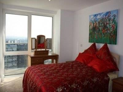 Apartment Embankment London