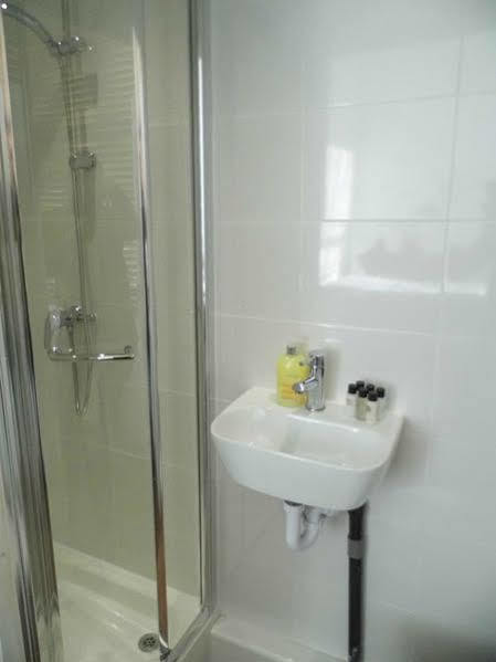 36 Hyde Park Gate Inn 3*