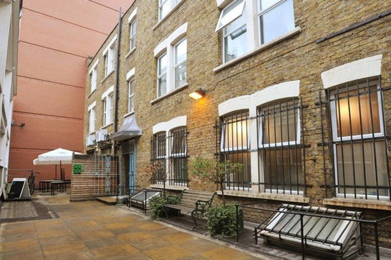 Glasshouse Yard Londres