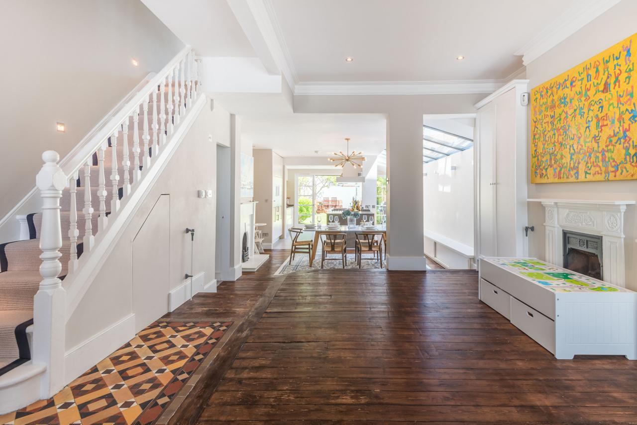 Holiday home Lavish Nordic Styled Fulham By The Thames