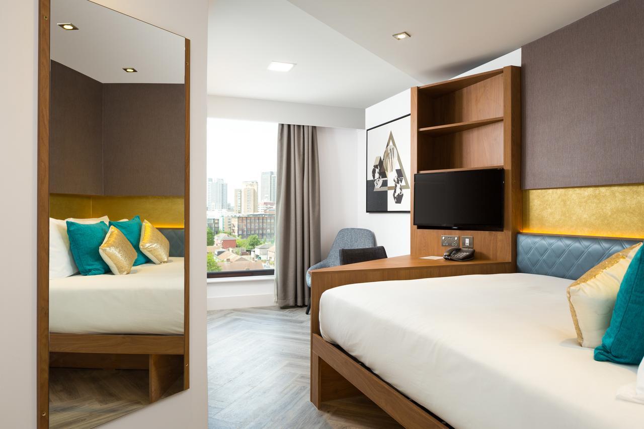 Apartahotel Roomzzz Stratford