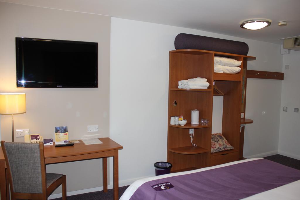 Hotel Premier Docklands Excel 3*