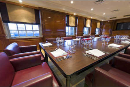 Radisson Blu Hotel, Bond Street Hotel 4*