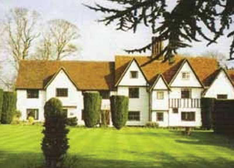 Hotel Whiteleaf 2*