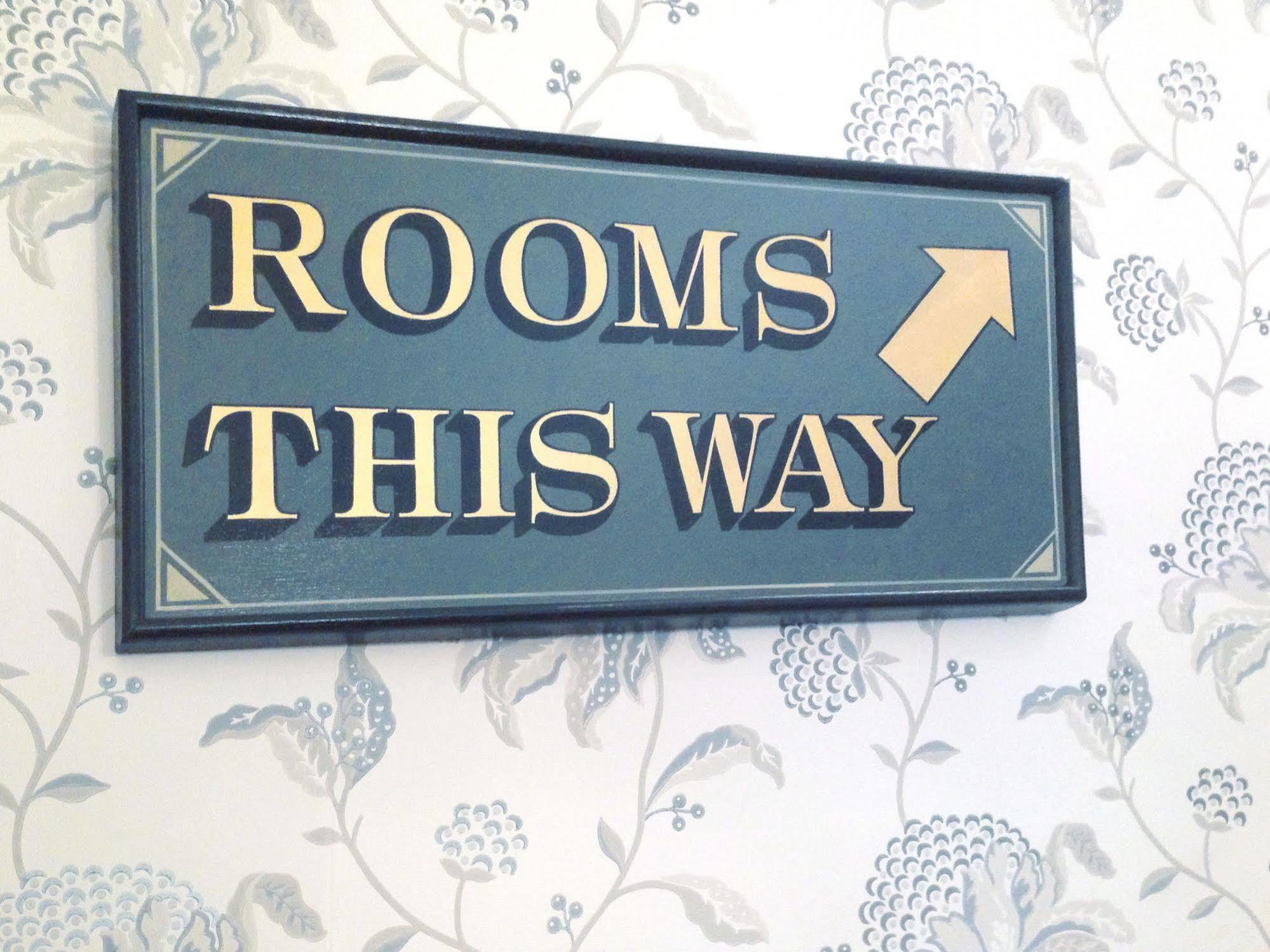 The Clerk & Well Pub And 4* London