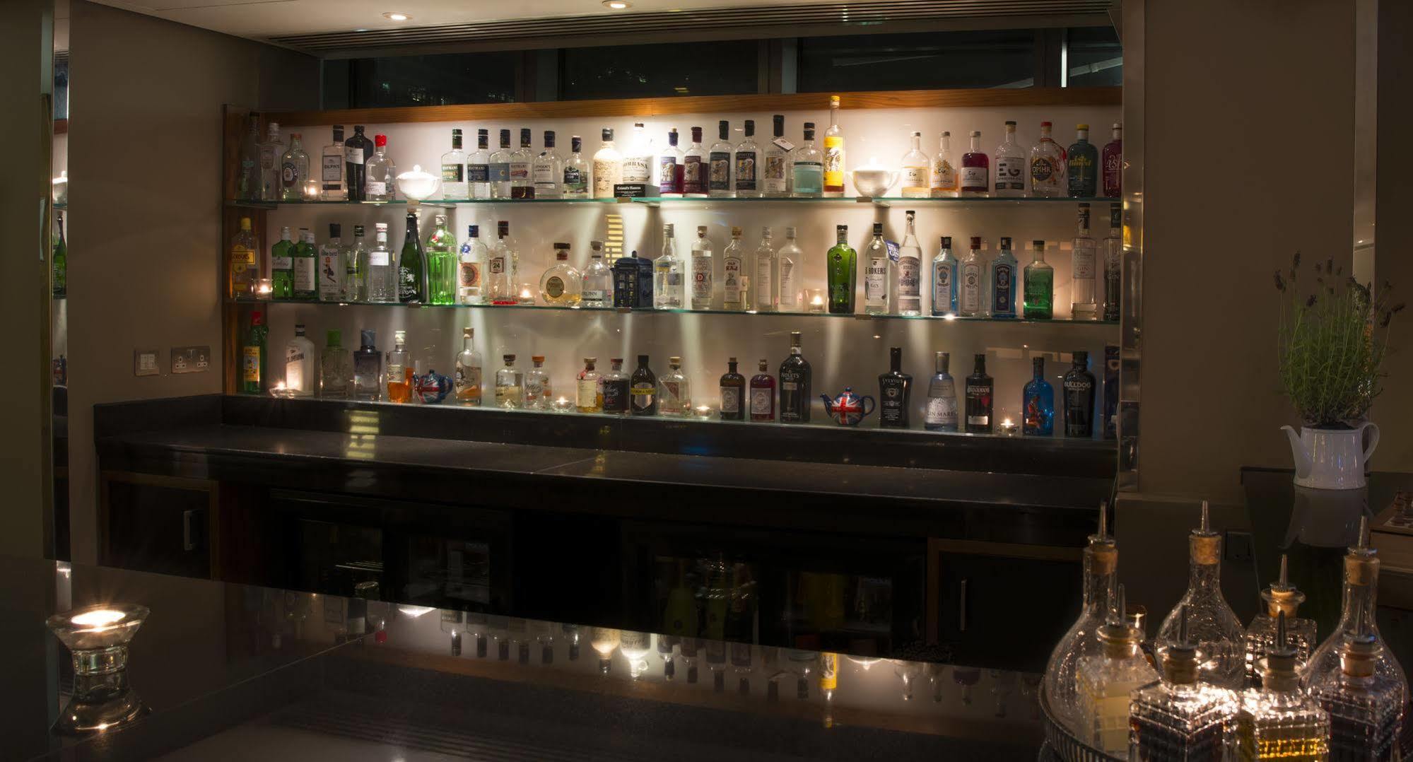 Hotel Marriott Canary Wharf 5*