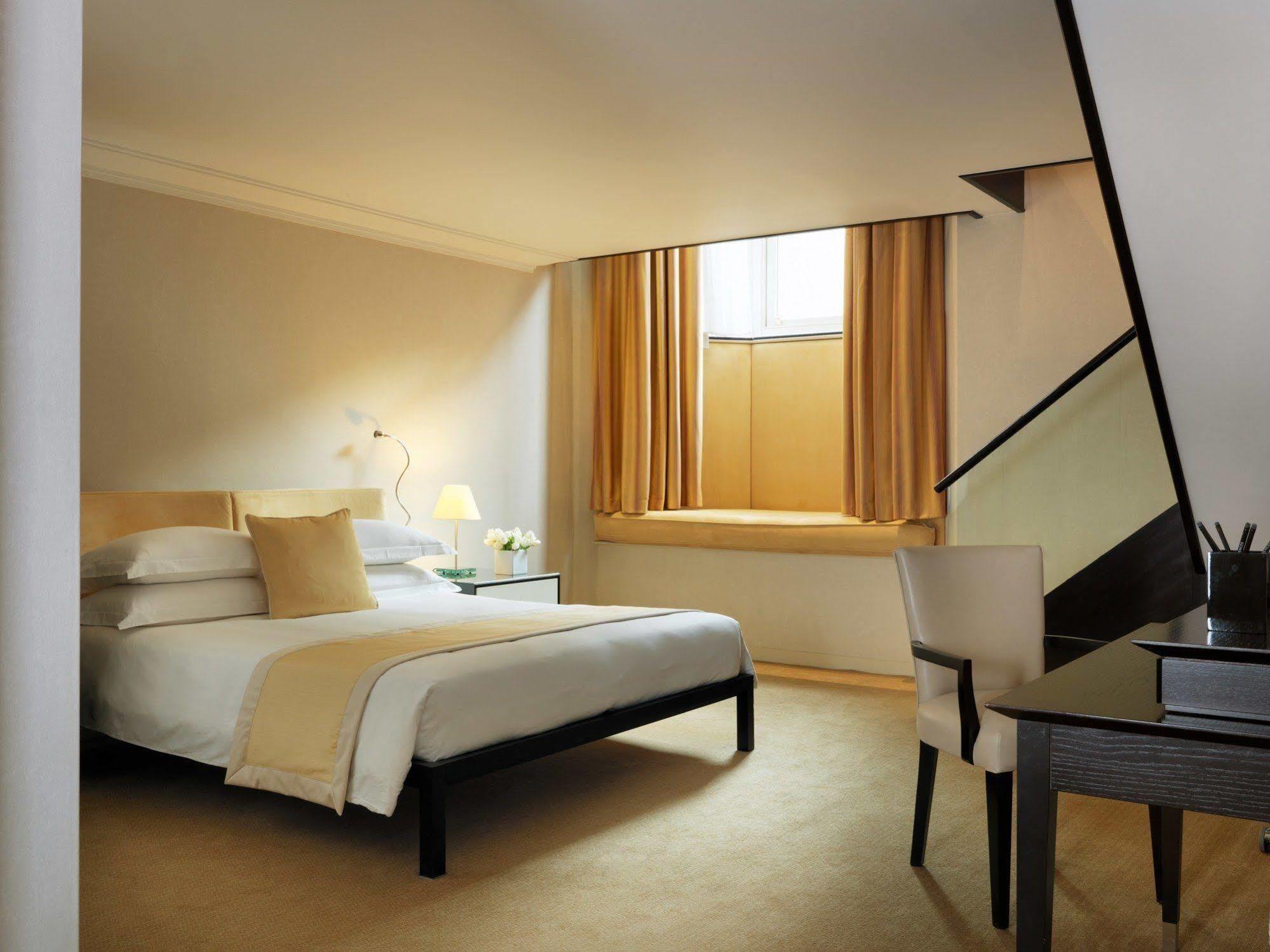 Cheval Phoenix House At Sloane Square