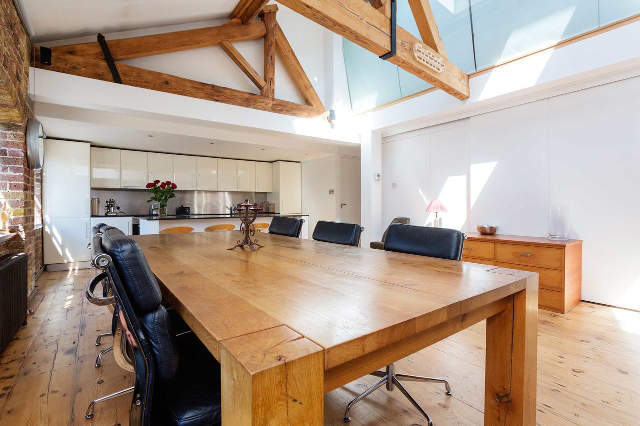 Veeve - The Grainstore Apartment