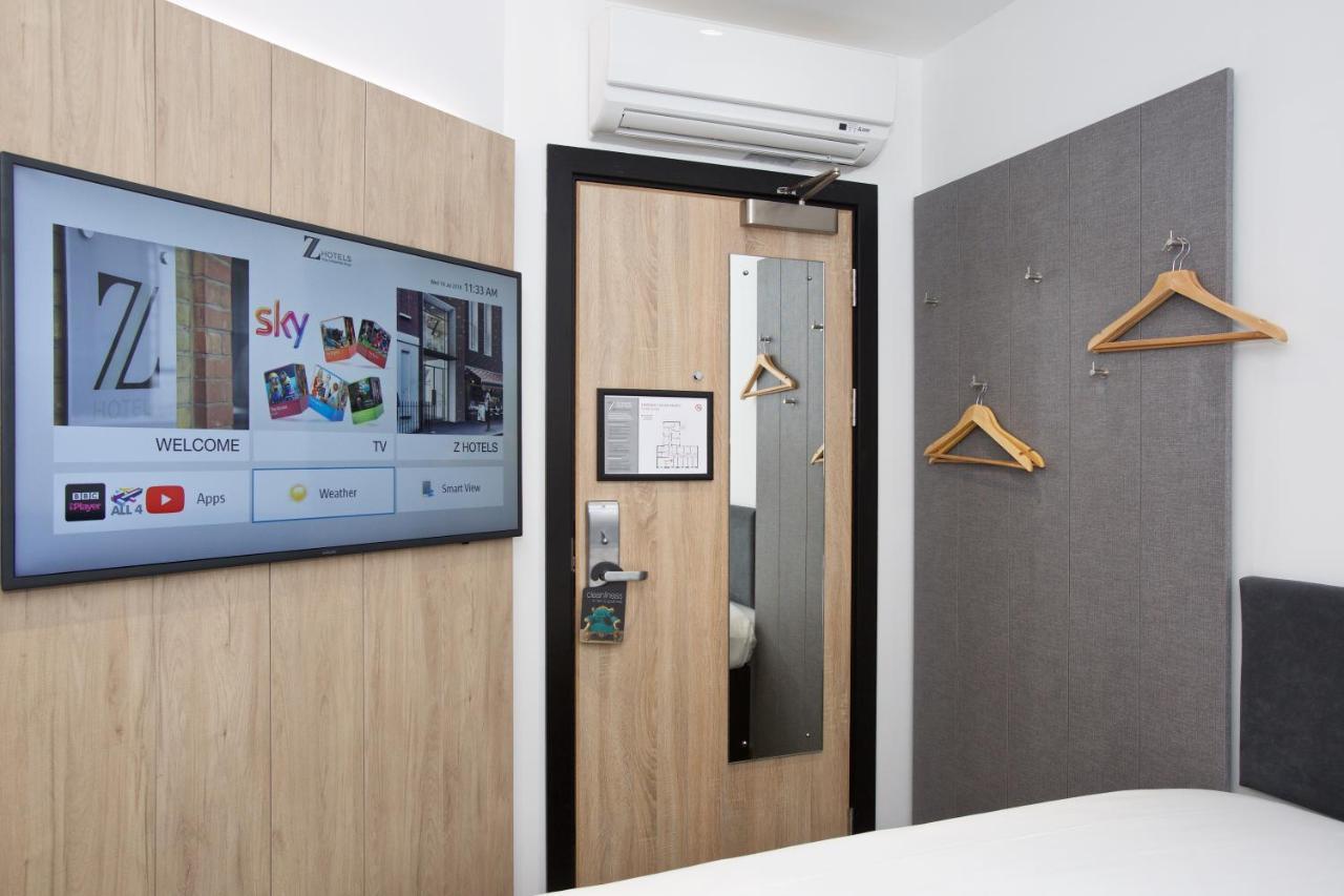 Z Tottenham Court Road 3* London