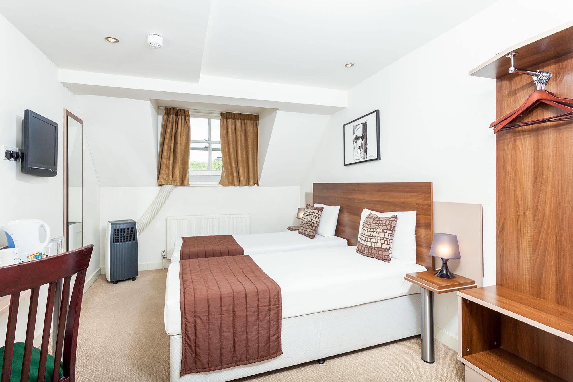 Avni Kensington 3* London
