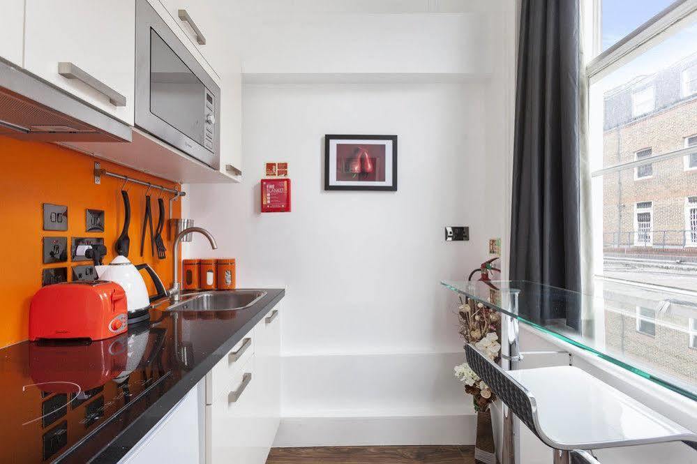 Notting Hill Gate