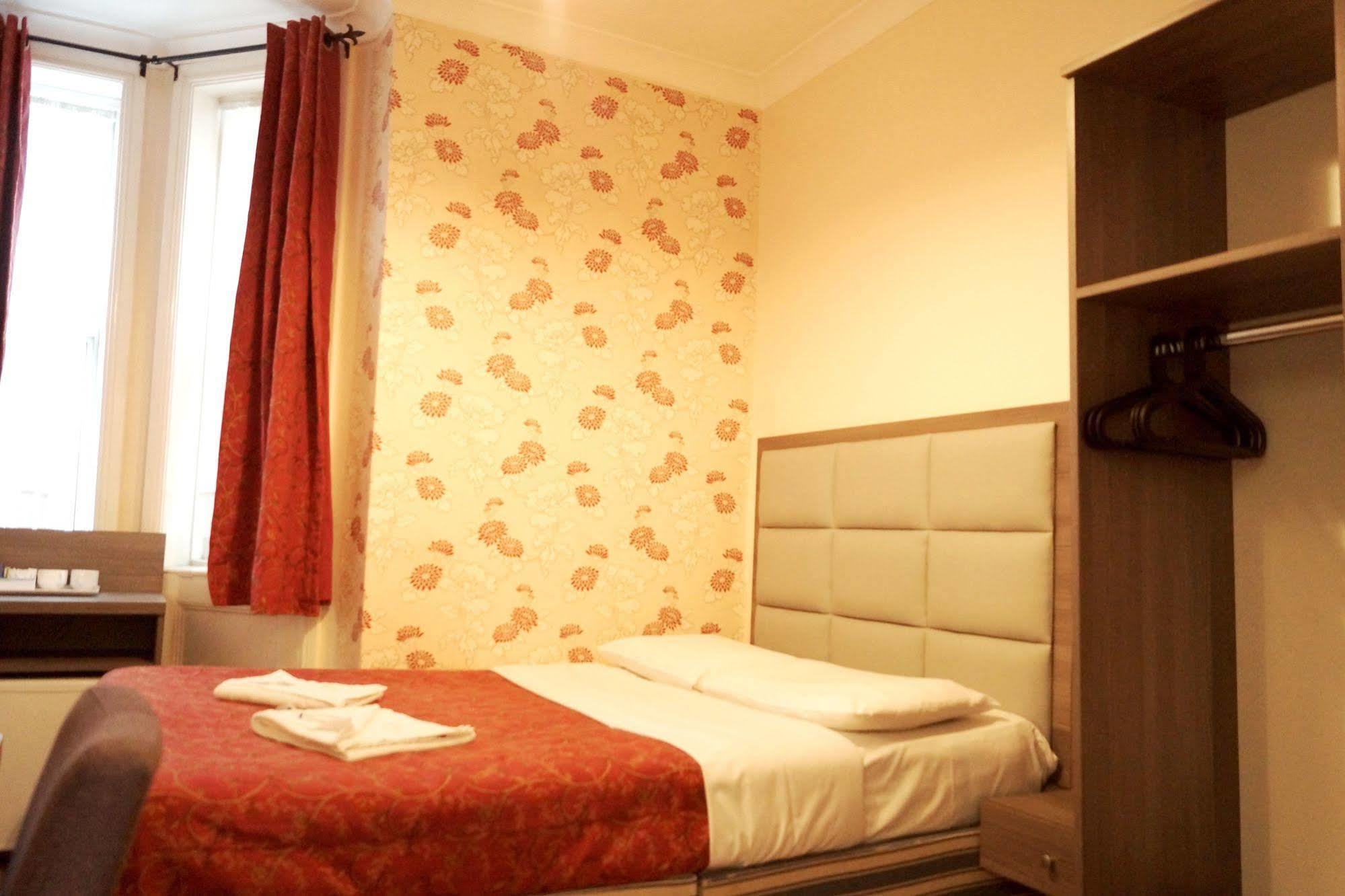 Euro Guest house 2*