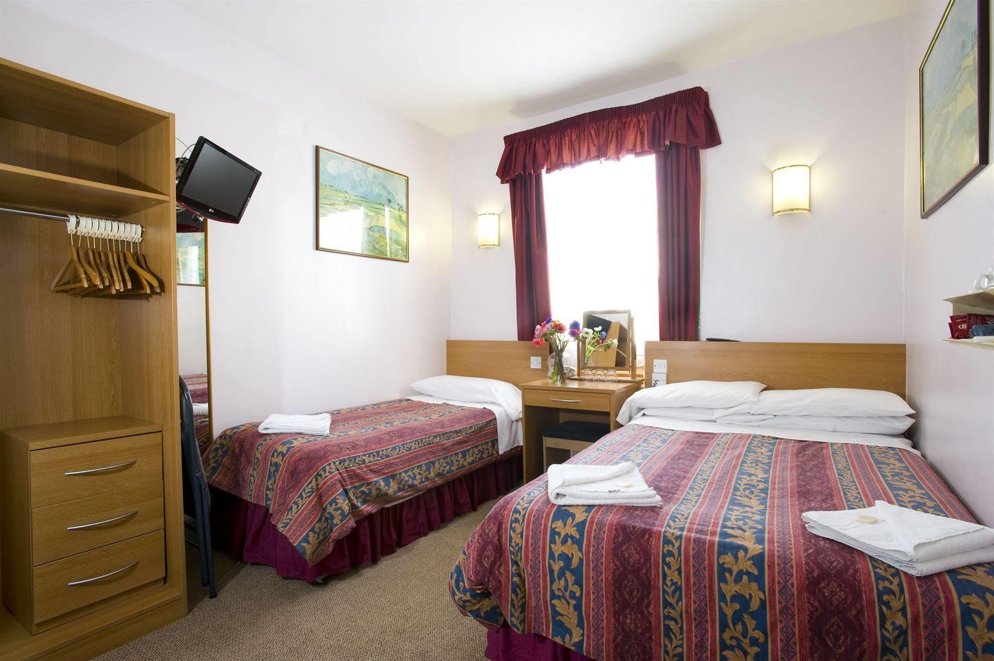 Dover - 2* London