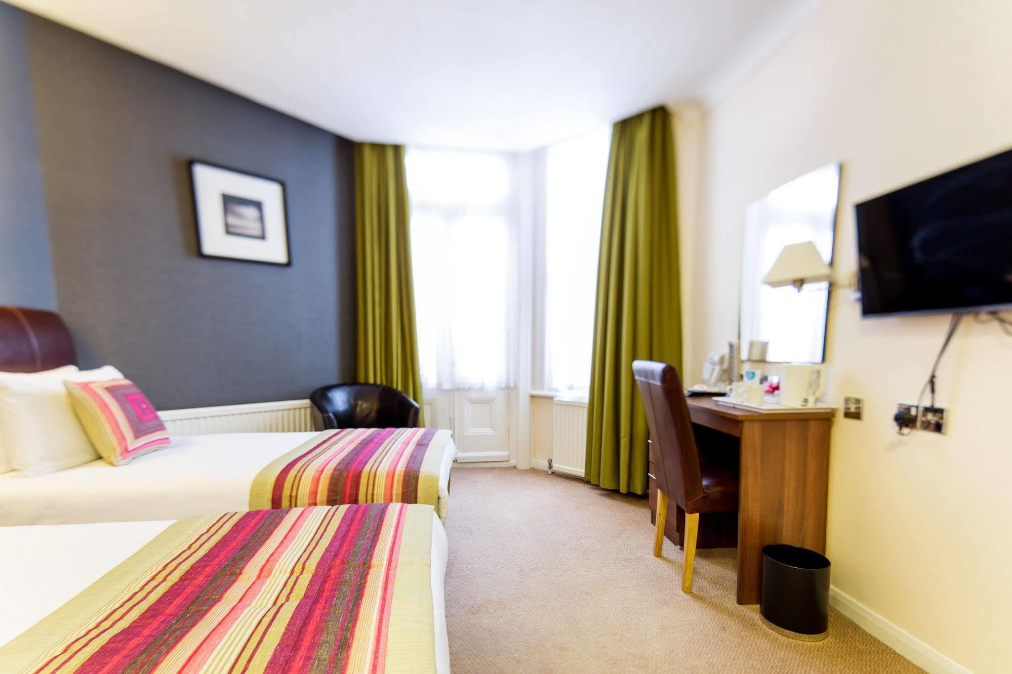 Western Burns Kensington Hotell