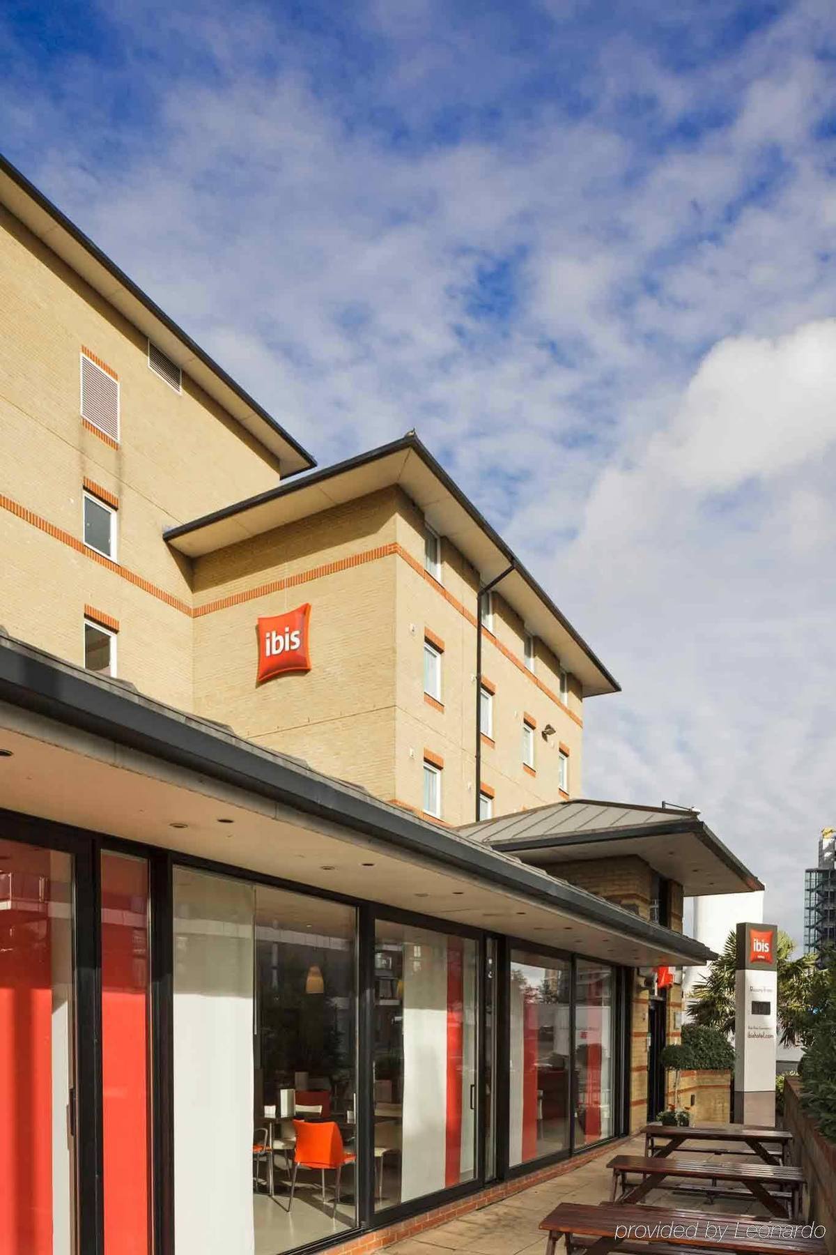 Ibis Docklands Canary Wharf Hotel London