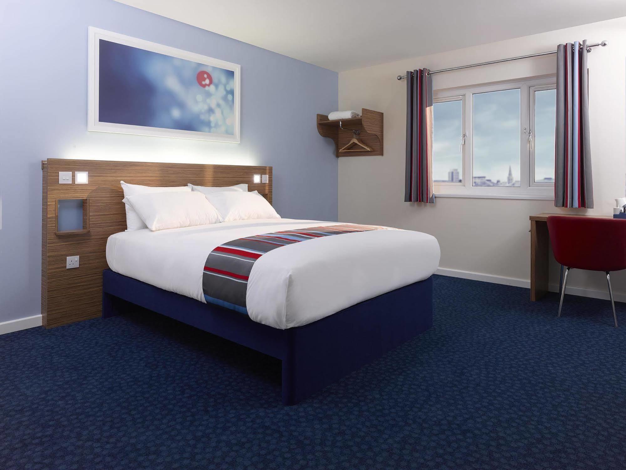 Travelodge Wembley 3* London