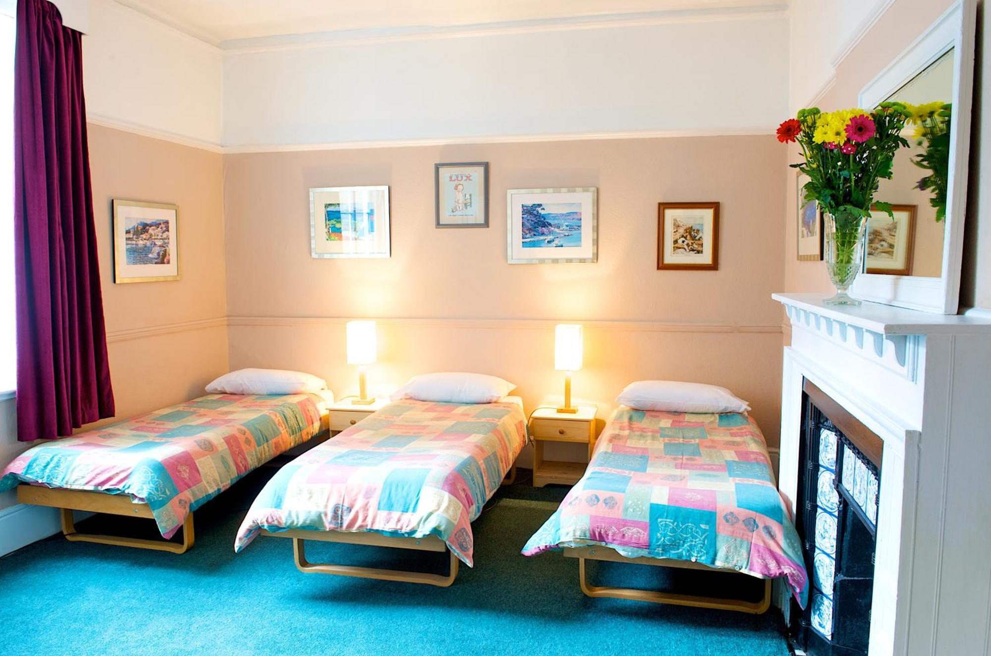Gasthof Curzon House London