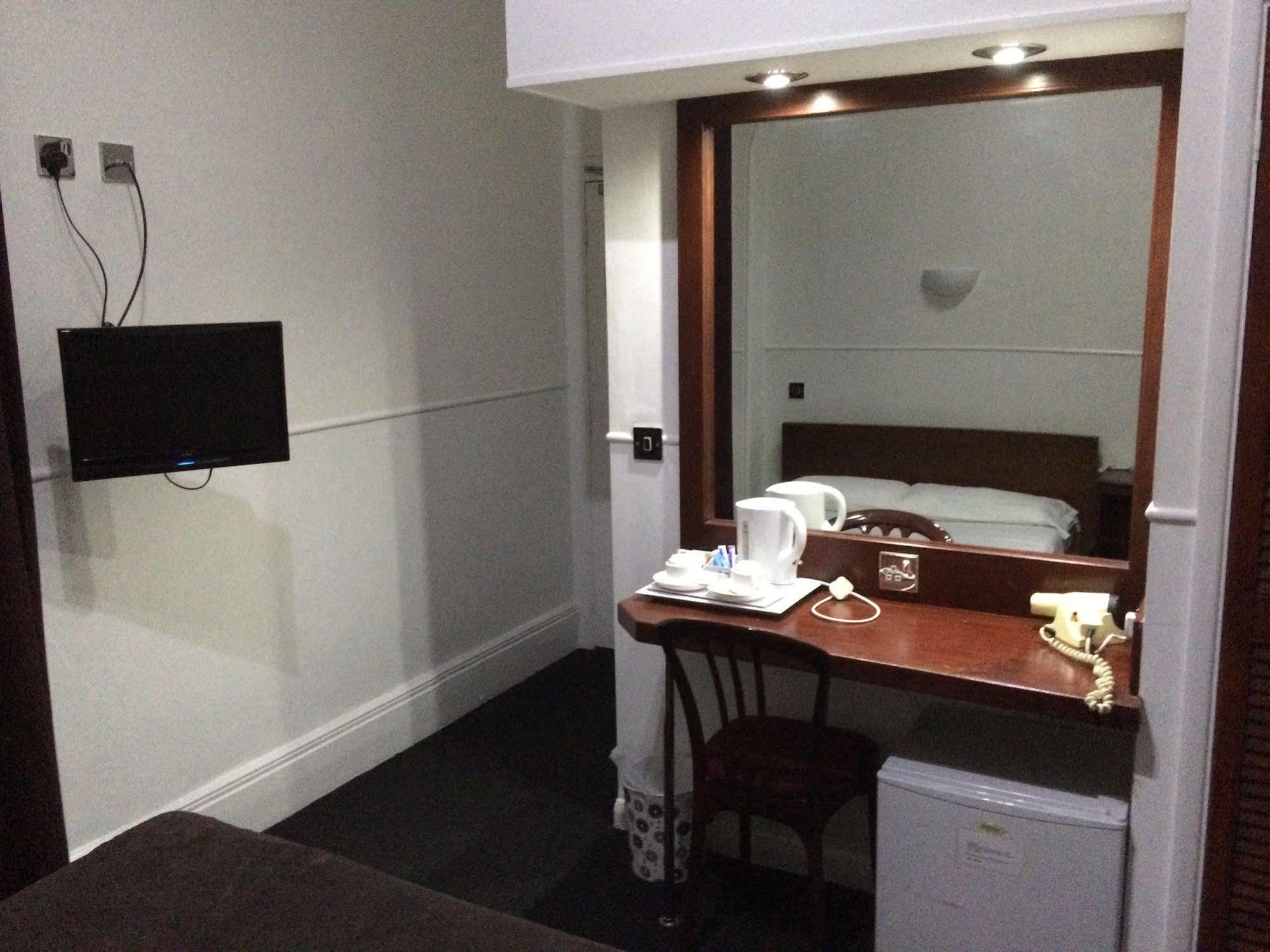 Continental Hotell