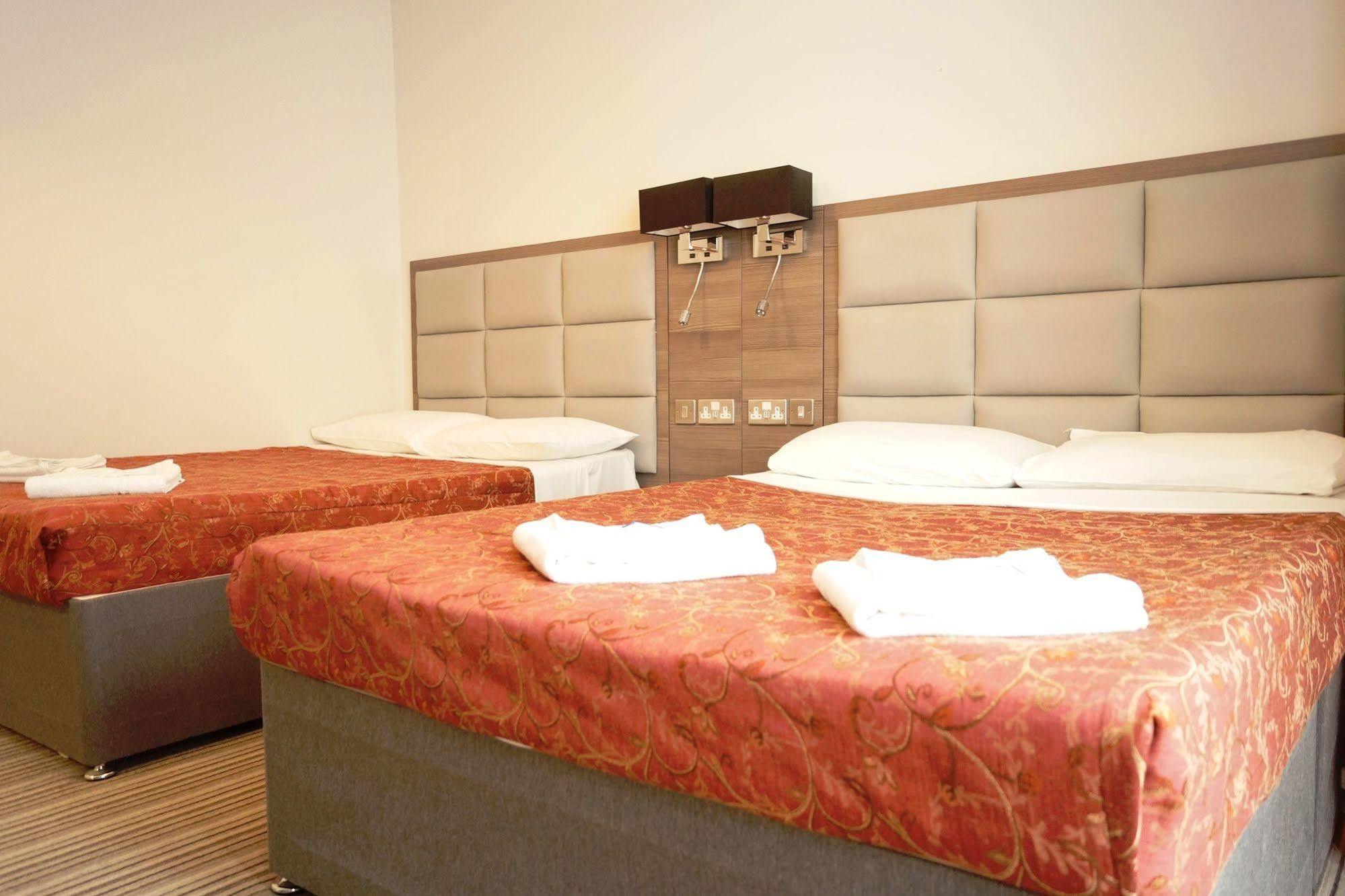 Comfotel Prpl Bed & Breakfast 3*