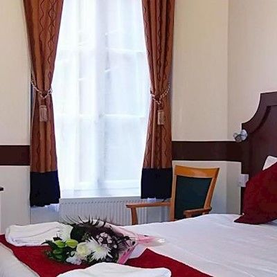 Victoria Station Hotell 2*