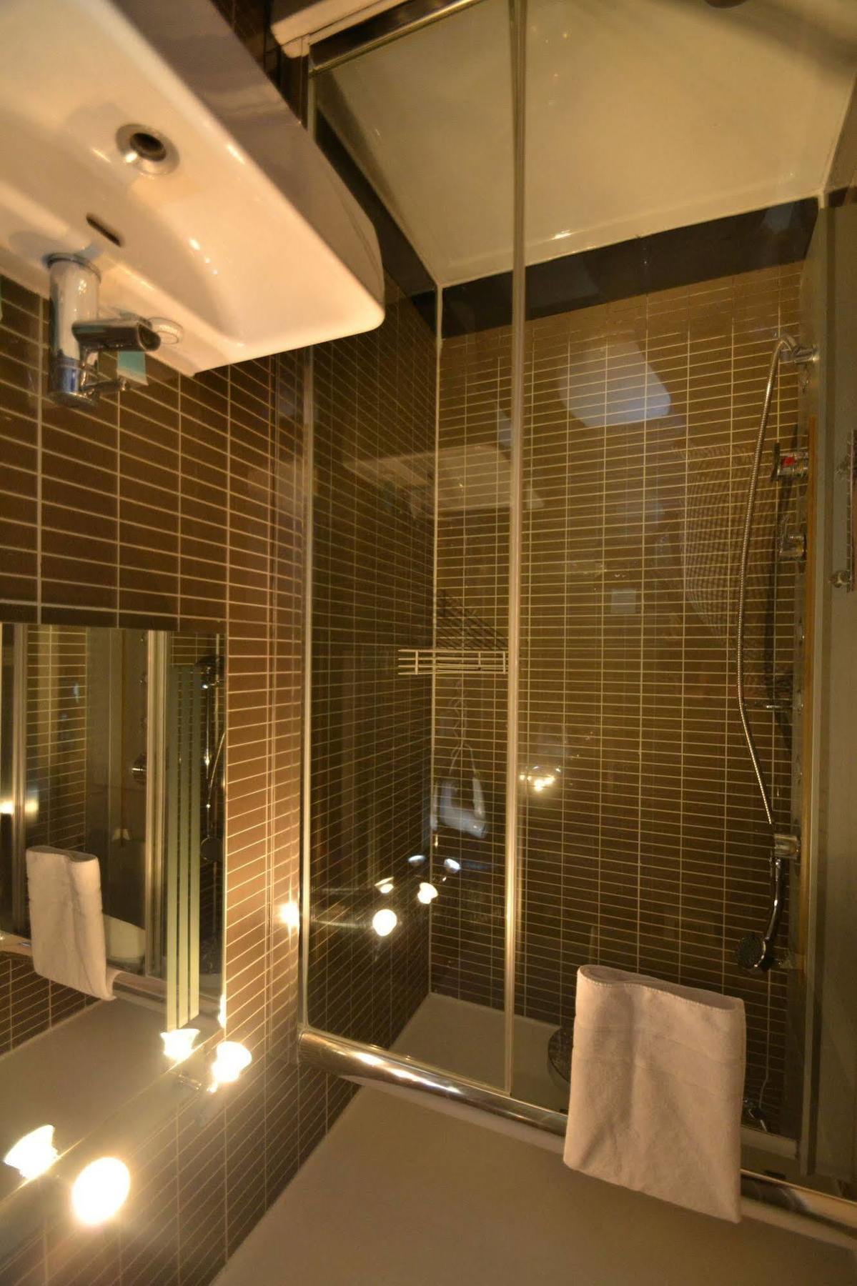 Hyde Park Apartment