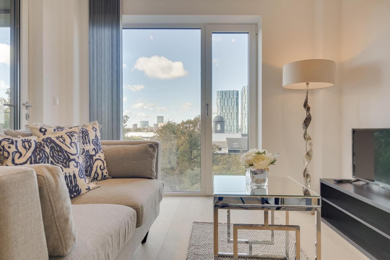Apartment Emerson Court *