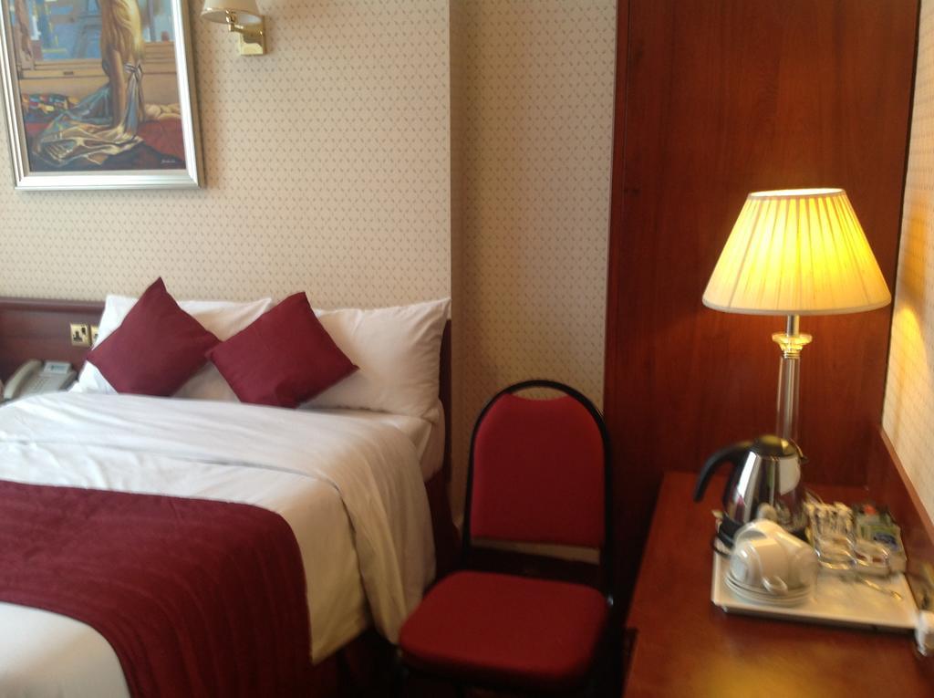 Hotel Avon London