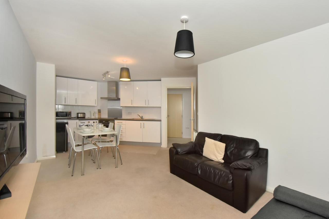 Appartement St George Wharf Londen