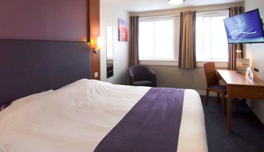 Premier Inn London Euston Hotel 3*
