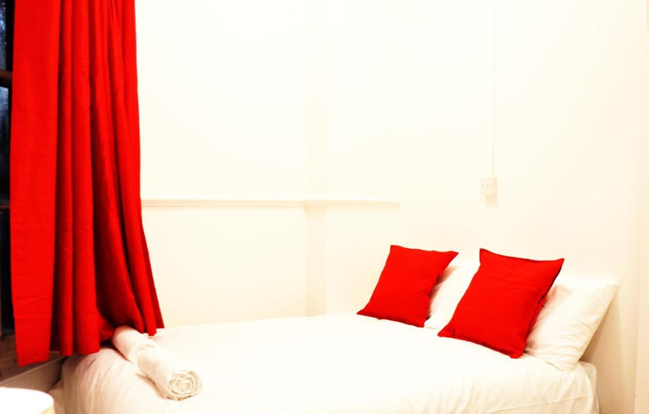 The Lion Head Hotel 2*