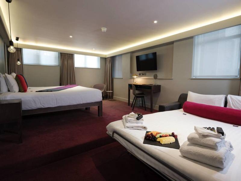 Signature Townhouse Hyde Park 4* London