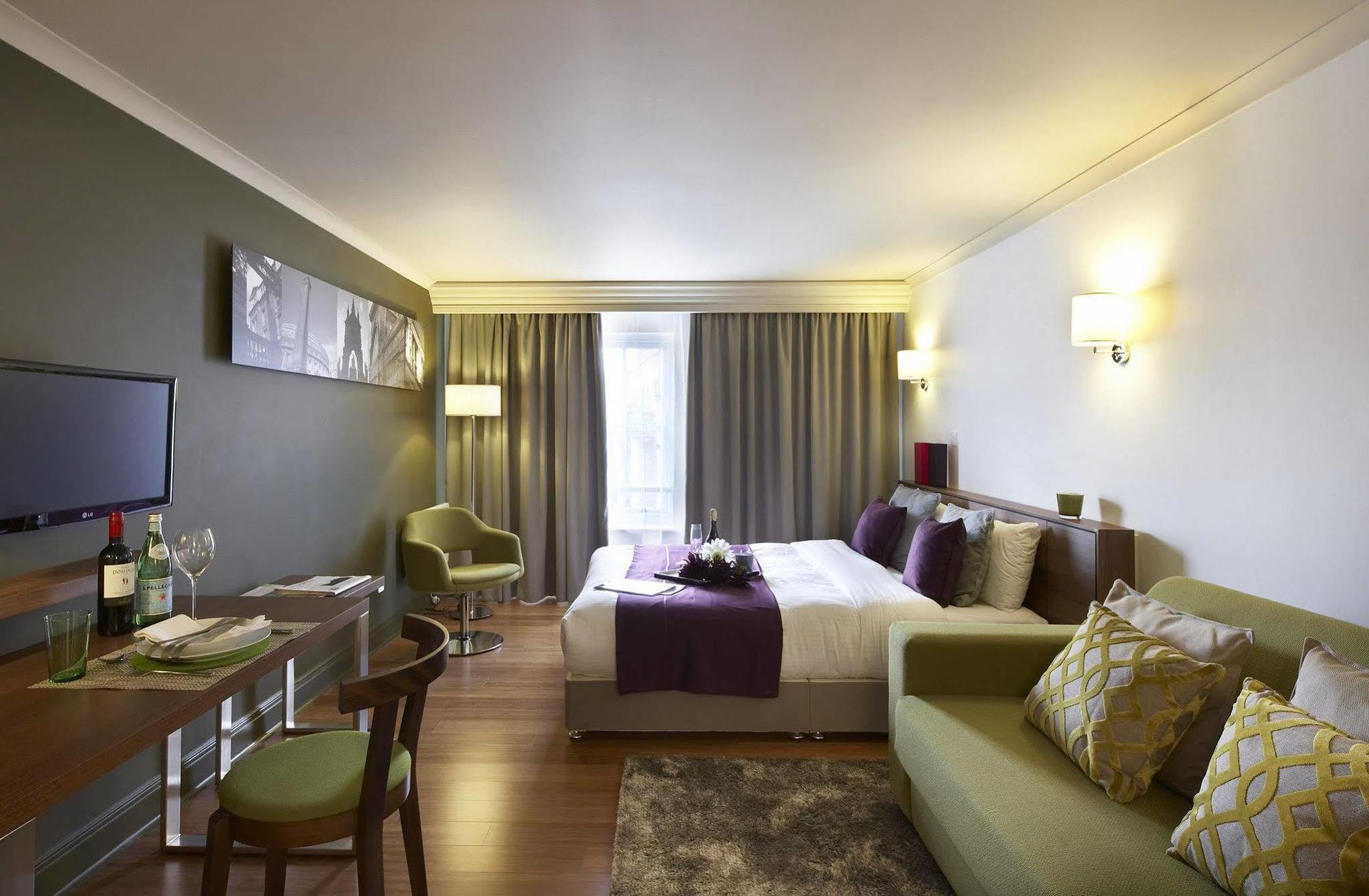 Citadines South Kensington Aparthotel 4*