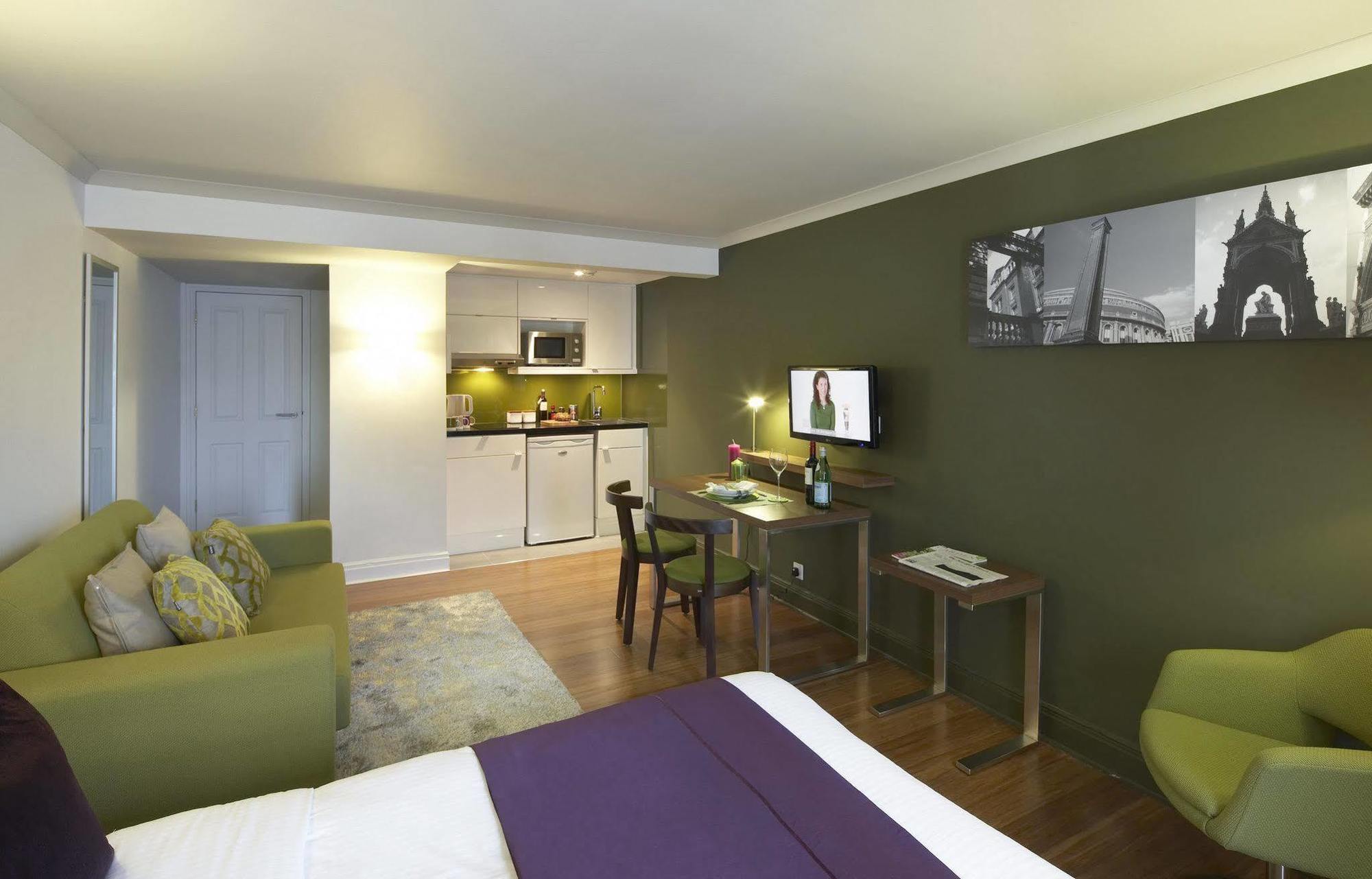 Citadines South Kensington Aparthotel 4*