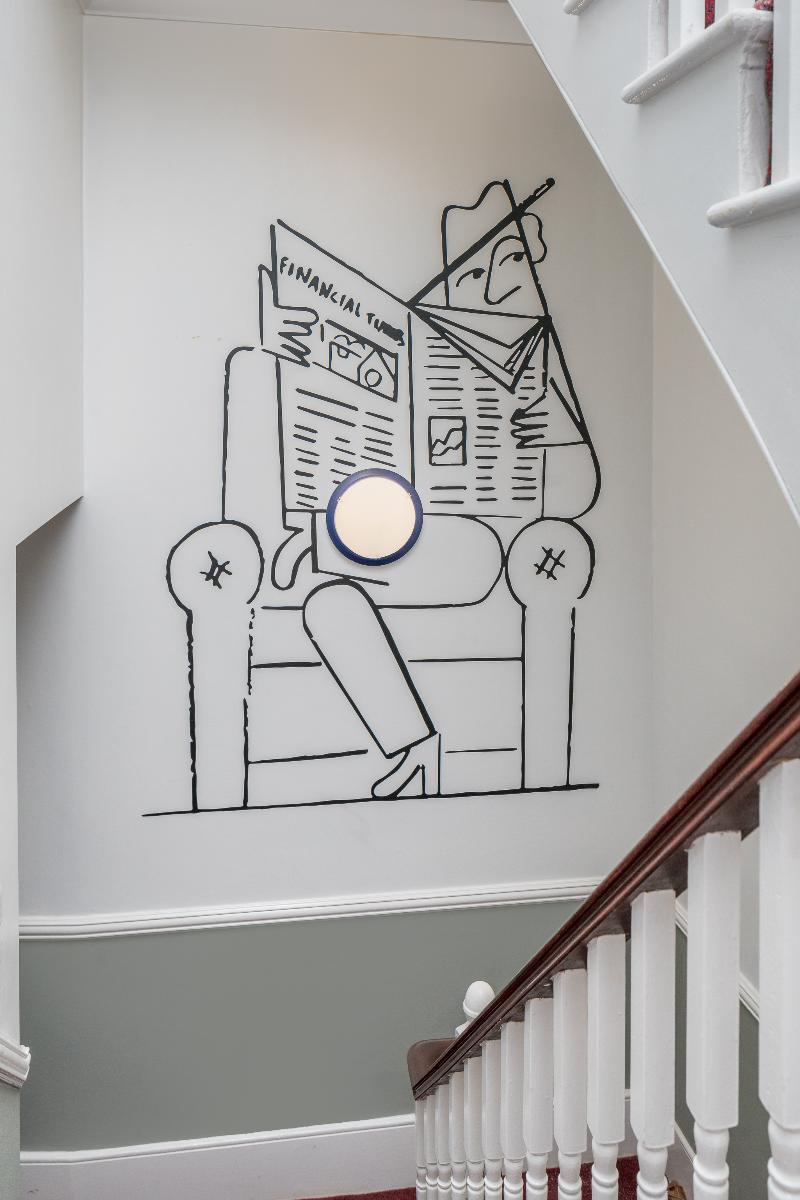 Oyo Townhouse New England, Victoria London