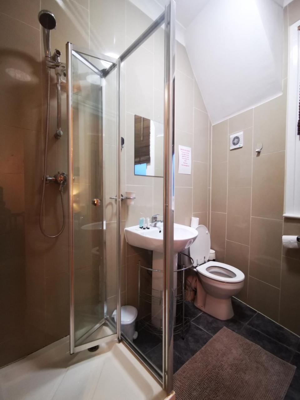 Capital Host- Apartments Euston Apartment