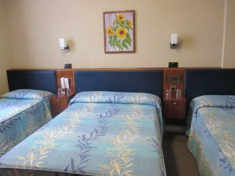 Mitre House 3* London