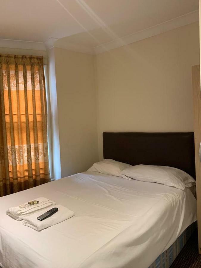 Guest house City Lodge London London