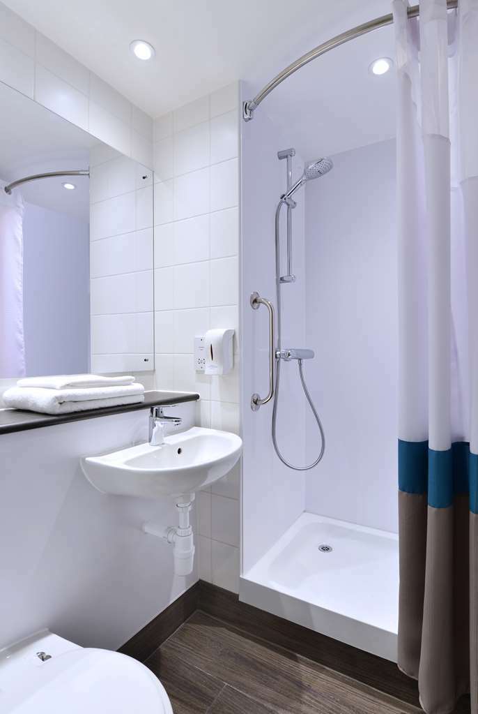 Travelodge Docklands Hotel London