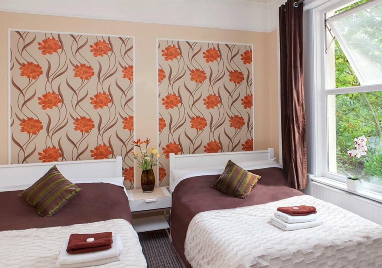 261 Hotel London