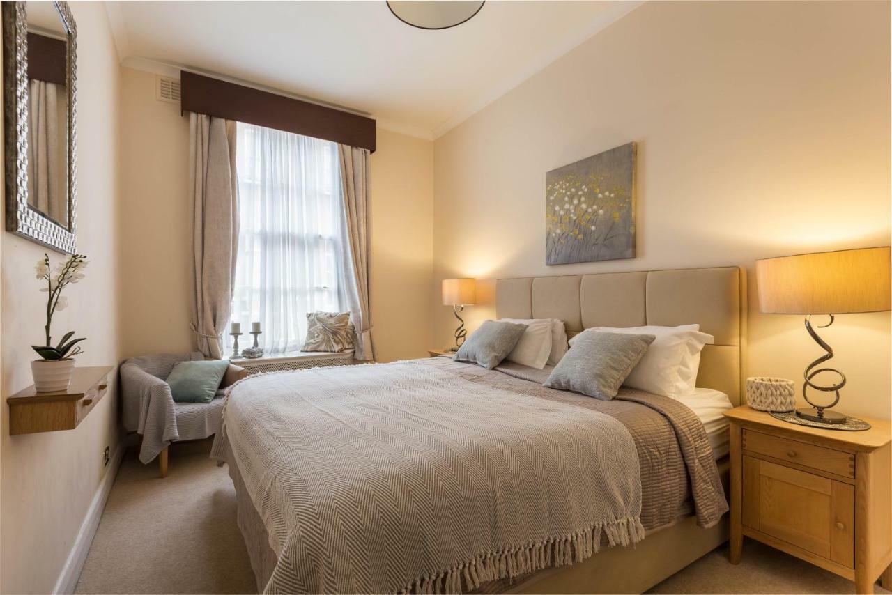Park Lane Apartments/shaw House Londres