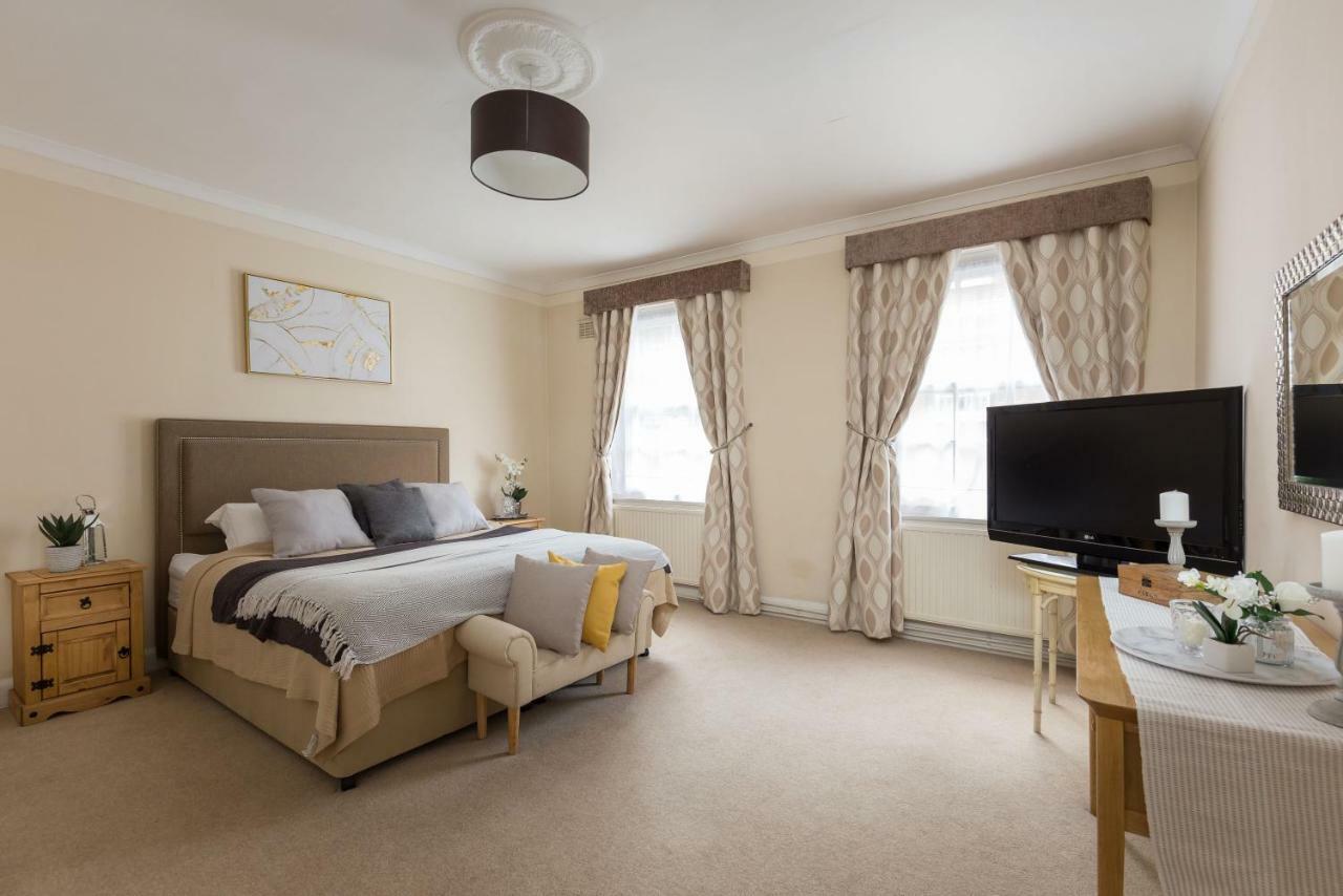 Park Lane Apartments/shaw House * Londres