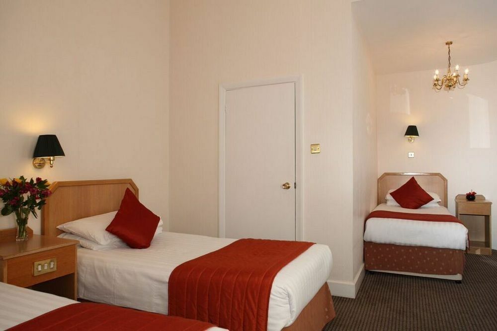 Phoenix 4* Londen
