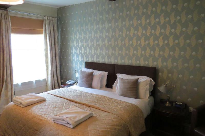 The Kings Head Hotel London