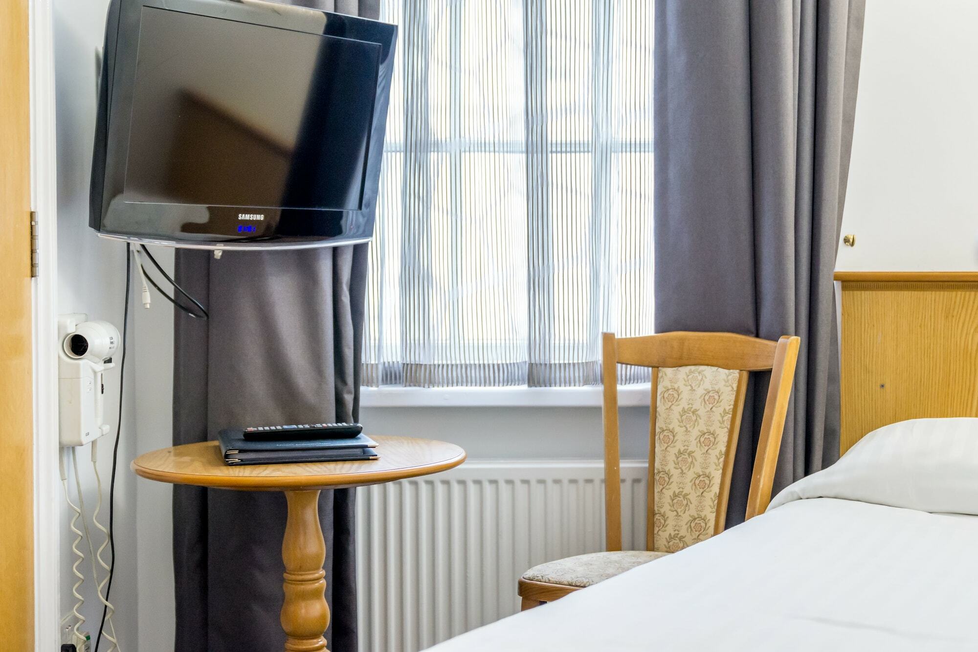 Hotel Oyo Townhouse New England, Victoria London