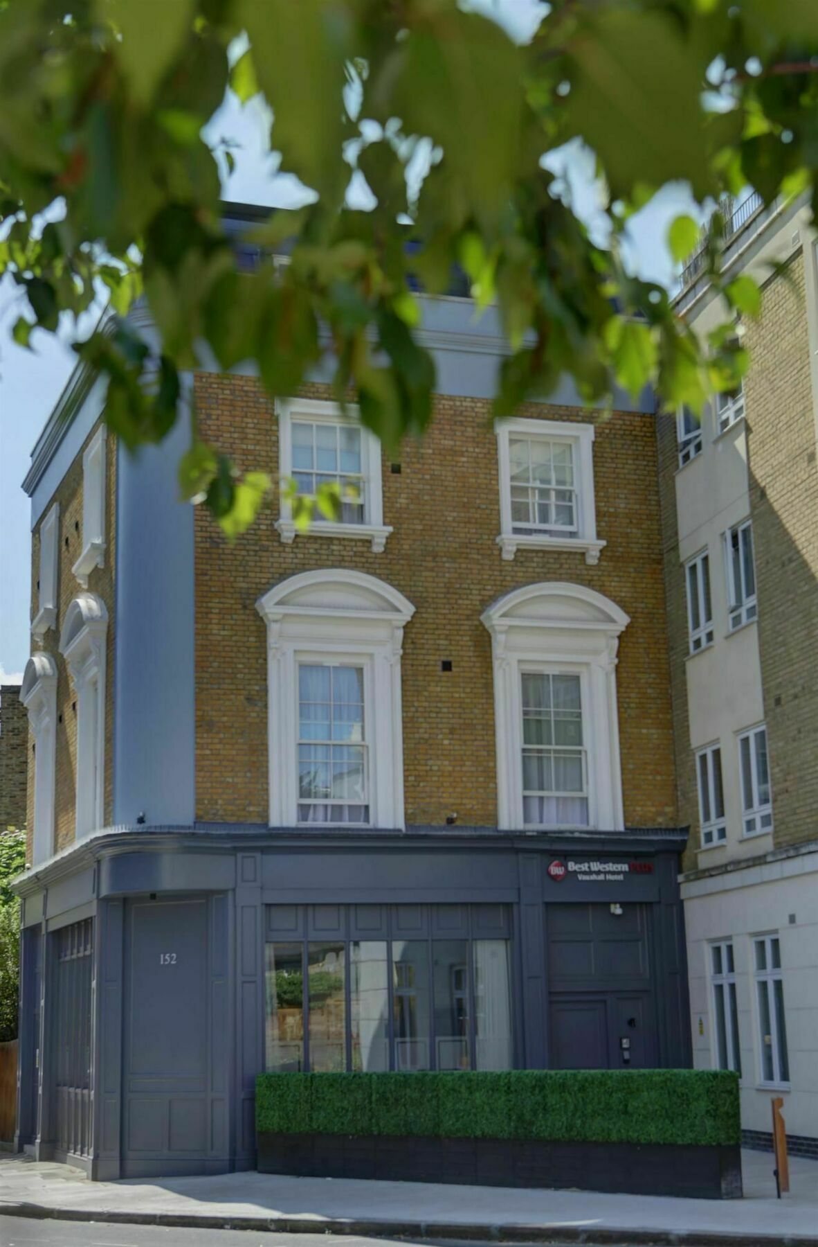 Western Vauxhall London